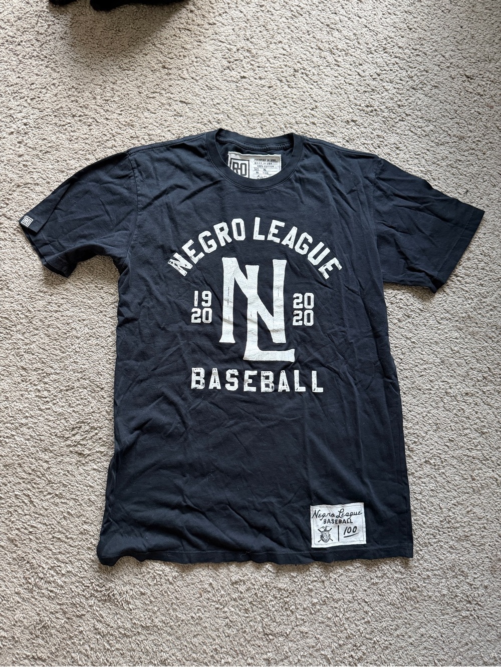 NWOT Roots Of Fight Black Vintage print negro baseball league t-shirt men’s XL